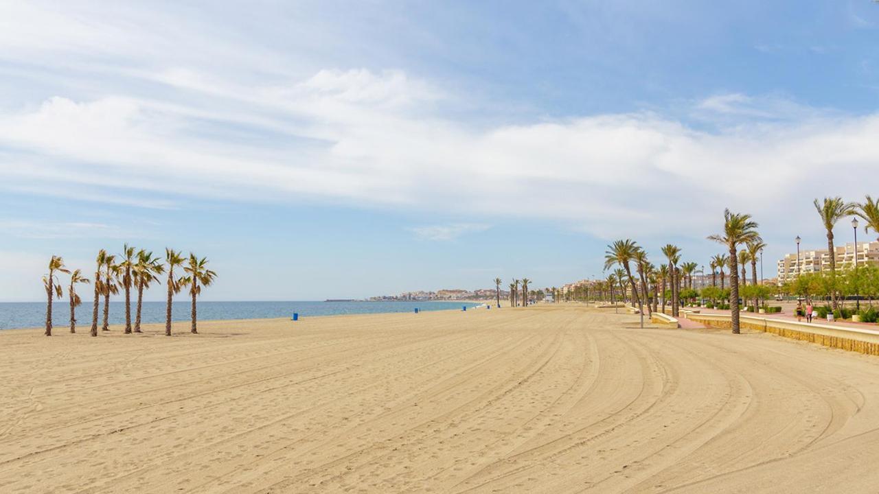Las Salinas Roquetas De Mar Exterior photo